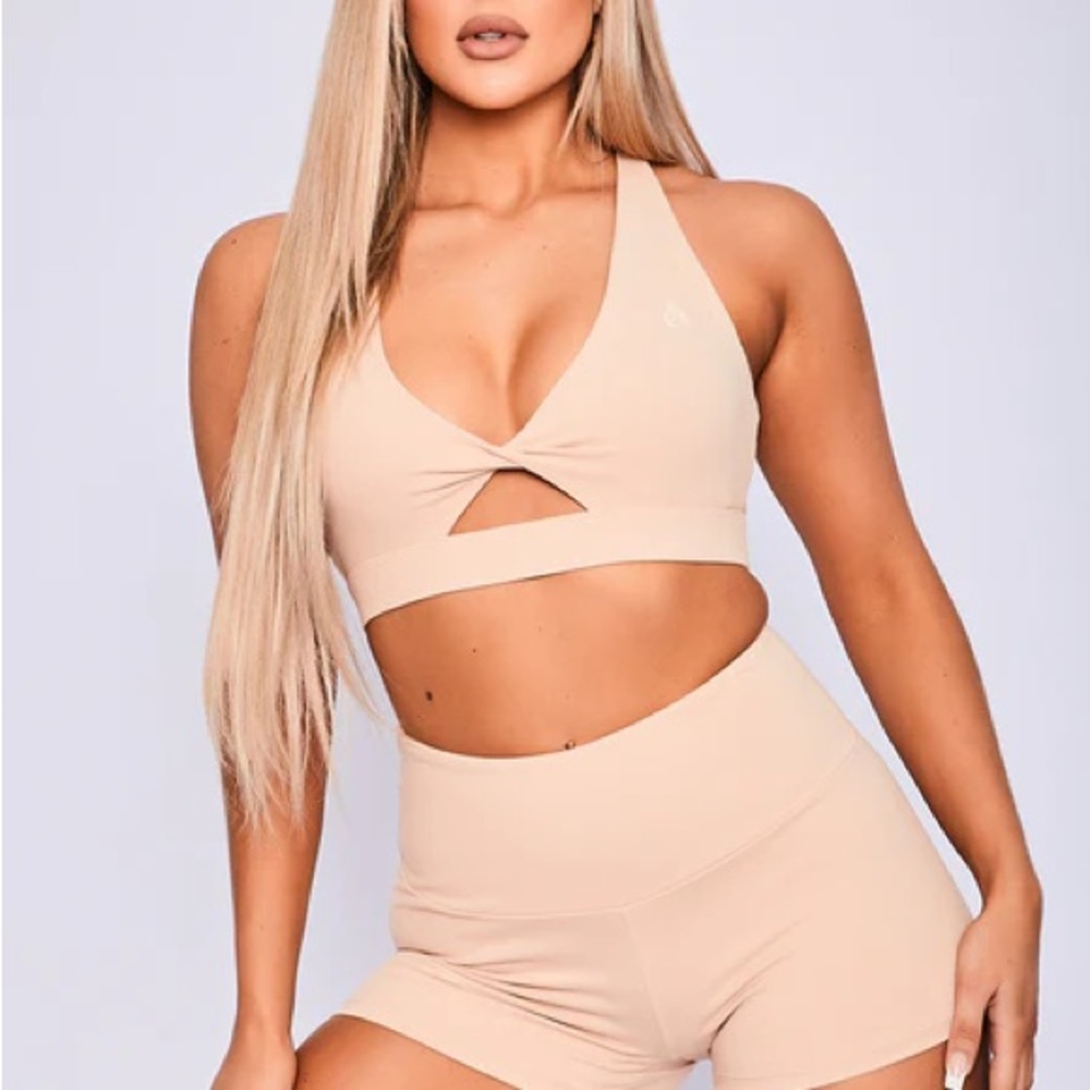 RyderWear Adapt Twist Sports Bra